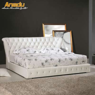 newly  white leather classic craystal soft bed in China